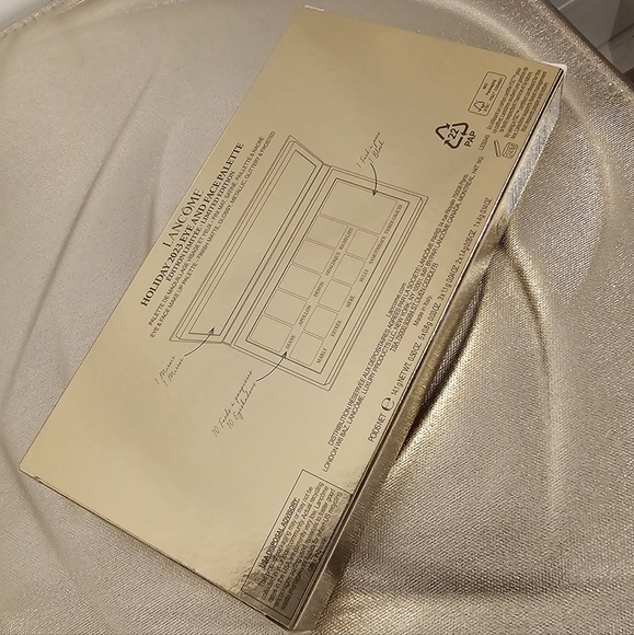 NIB Lancôme Makeup - Picture 3 of 13